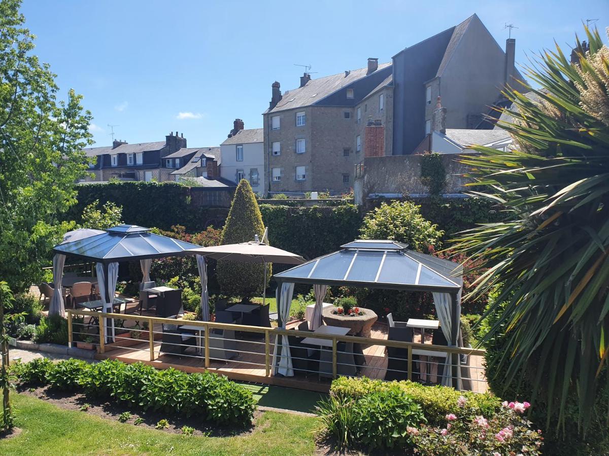 Hotel De La Croix D'Or Avranches Exterior photo